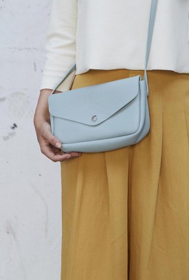 KEECIE | Prachtige tassen met een vintage touch en mooie zeefdruk
