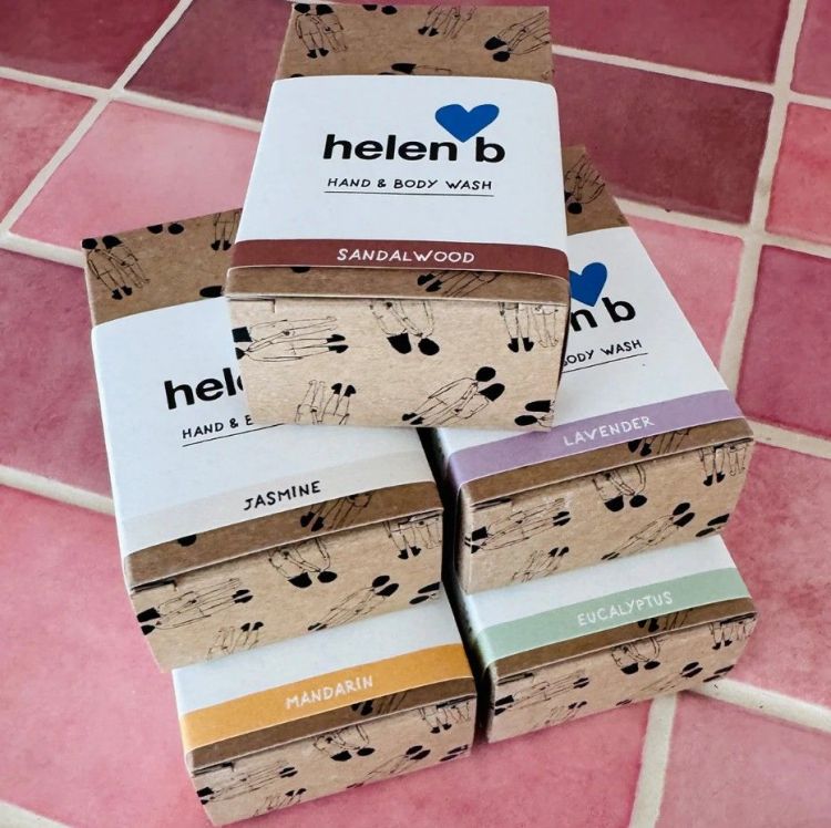 Helen B Zeep - Naked couple (back) - Lavendel