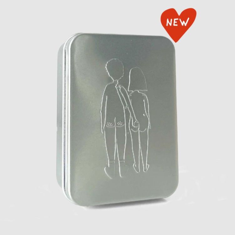 Helen B Zeepdoosje - Naked couple (back)