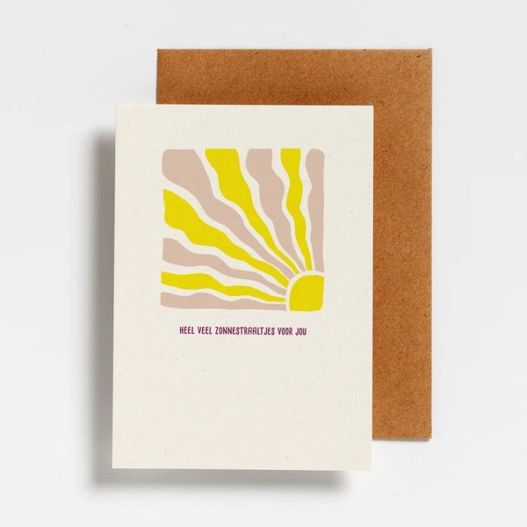 Hello August Postkaartje - heel veel zonnestraaltjes voor jou