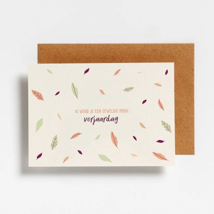 Hello August Postkaartje - Ik wens je een geweldig mooie verjaardag Hello August Postkaartje - Ik wens je een geweldig mooie verjaardag