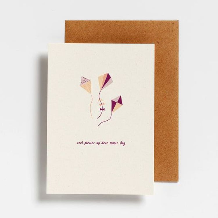 Hello August Postkaartje - Veel plezier op deze mooie dag (lilac)