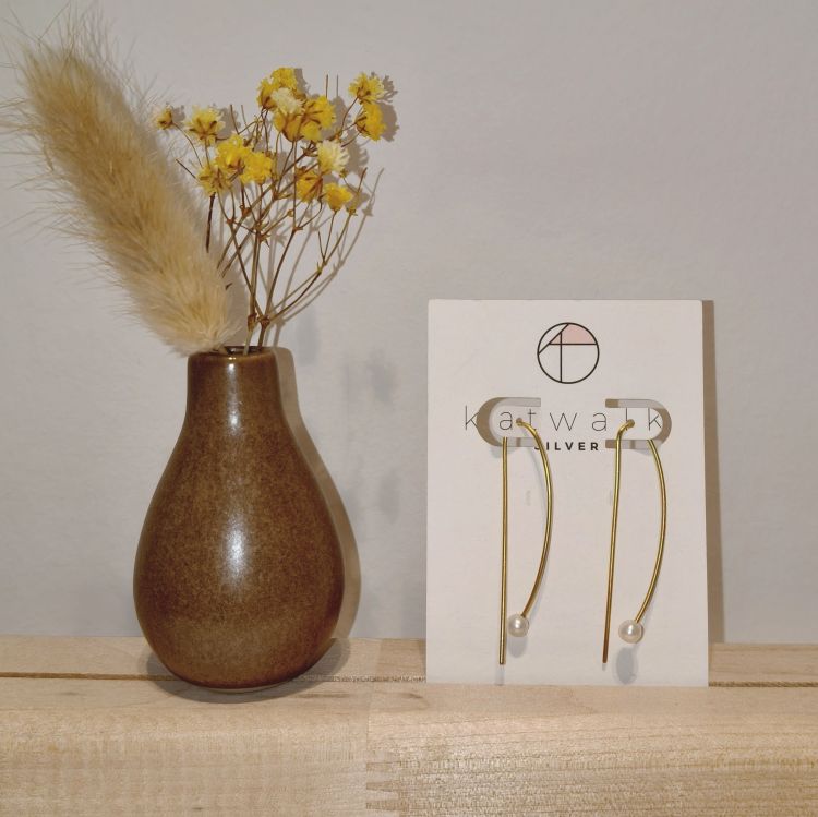 Katwalk Oorbellen - Hanger met pearl - goud