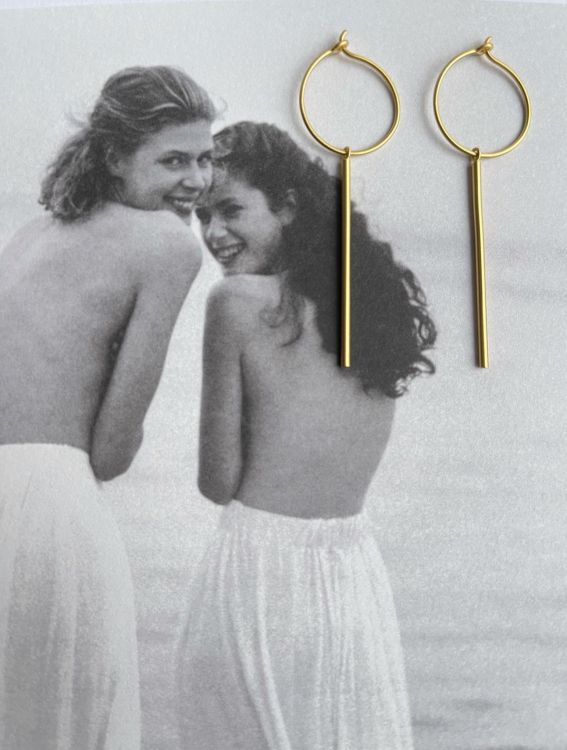Katwalk Oorbellen hanger ring en staafje - goud