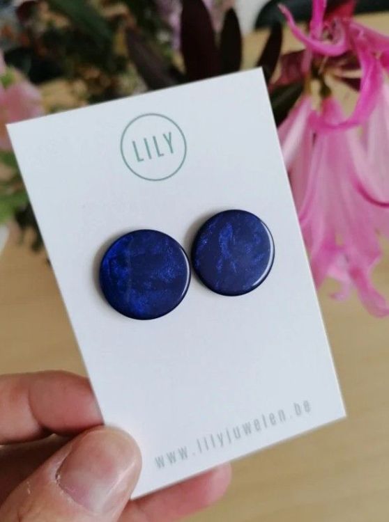 Lily Oorbellen - Big stud (blauw)