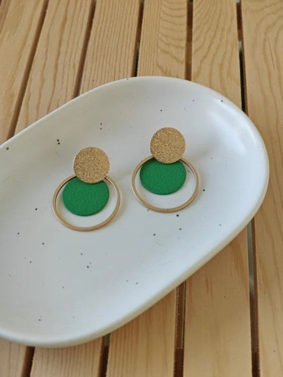 Lily Oorbellen - Pien (goud/groen)