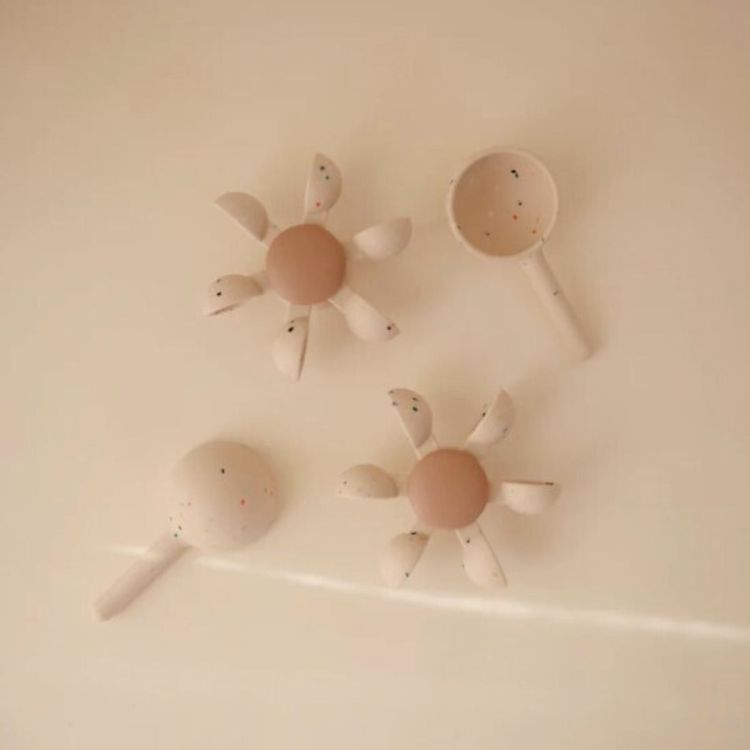 Mushie Water wiel - Bad - Sand Confetti