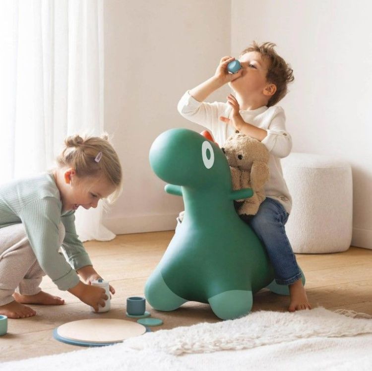 Quut Hoppi Dino - Garden Green