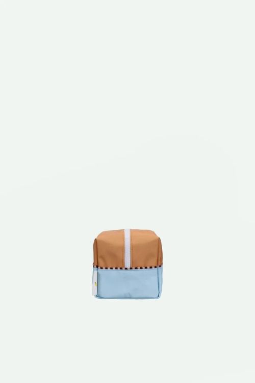 Sticky Lemon Toilettas | colourblocking | jane beige + zissou blue