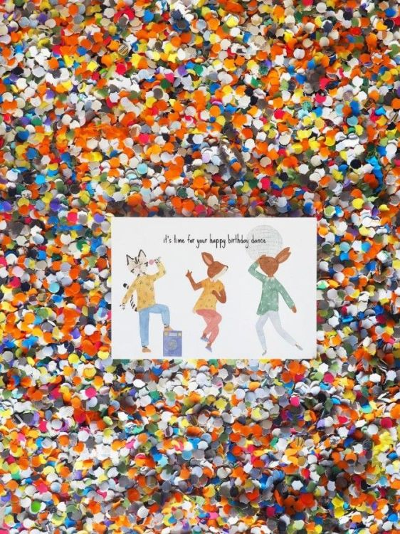 Studio Bertha Postkaart - It's time for your happy birthday dance
