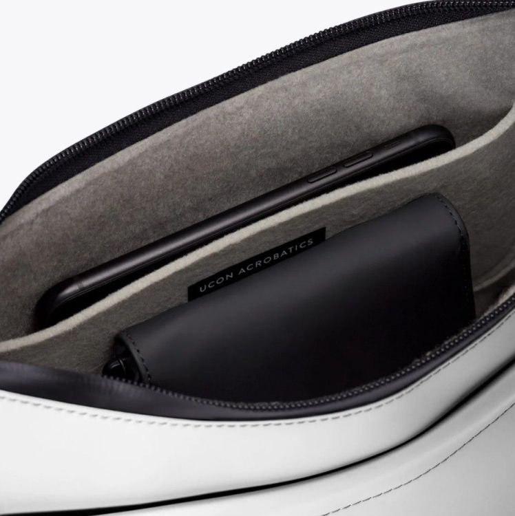 Ucon acrobatics Alva medium bag - Silver metallic