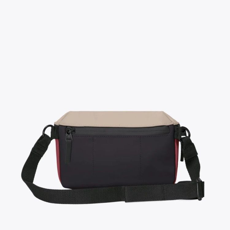 Ucon acrobatics Jona Medium bag - Sand/ Burgundy