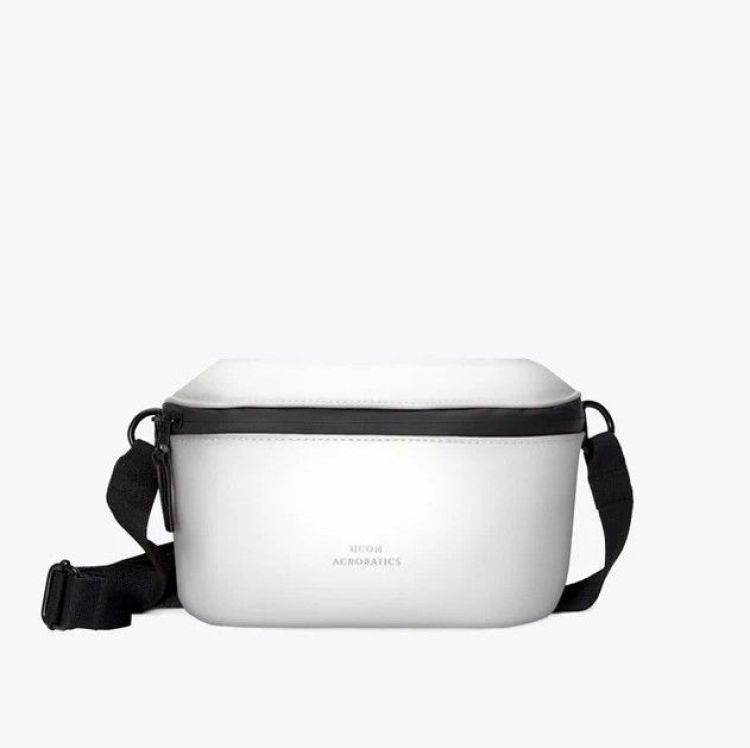 Ucon acrobatics Jona Medium bag - Silver metallic Ucon acrobatics Jona Medium bag - Silver metallic